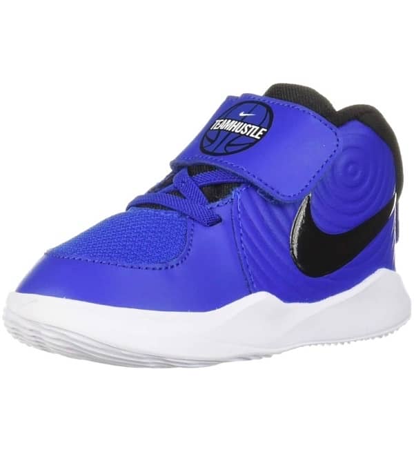 Nike Team Hustle D 9 Sneakers 2