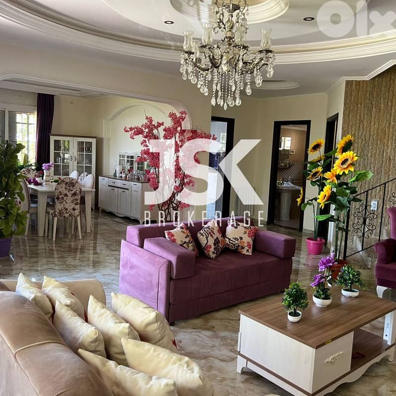 L18910 - Individual House With Garden For Sale in Rwayset Sawfar, Aley 0