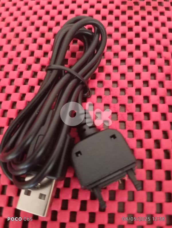 Old Sony Ericsson original cable 2