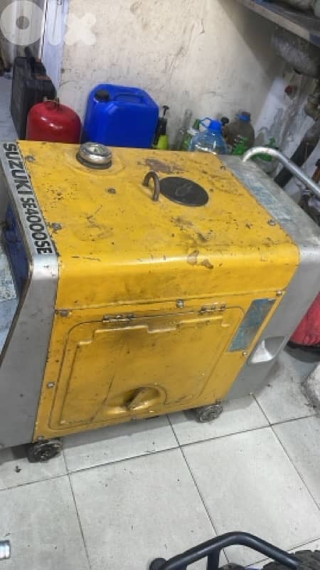 GENERATOR SUZUKI 4000 2