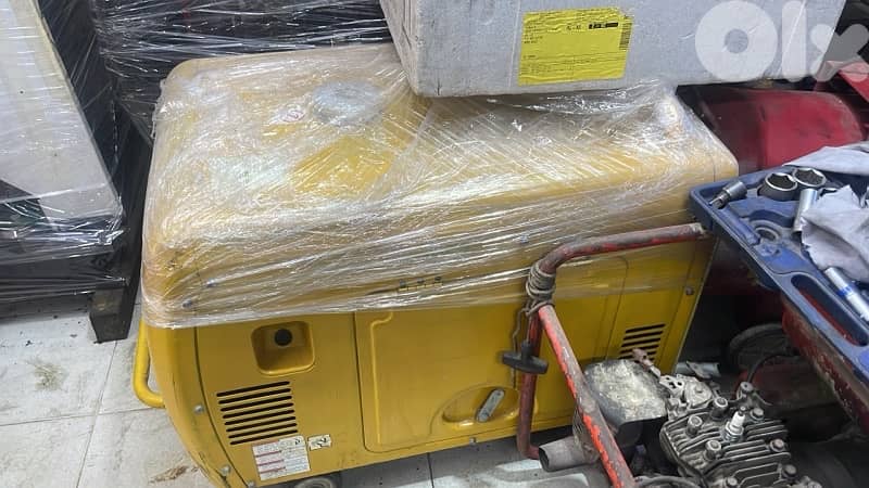 GENERATOR SUZUKI 4000 2