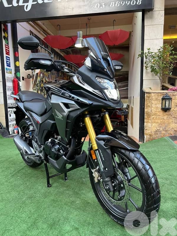 Honda CB 200 zx 2025 0