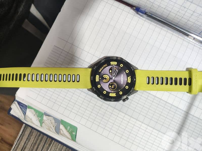huwaei gt4 46mm used like new 0