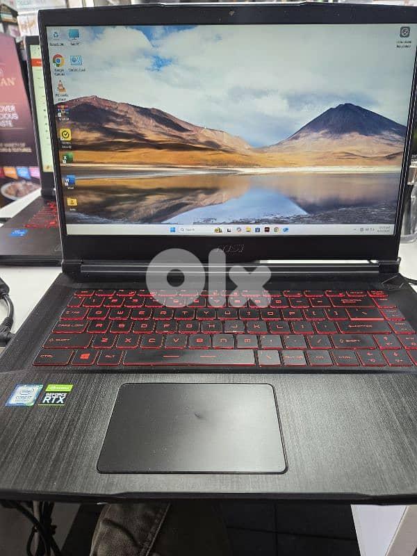 MSI i7 9th gen rtx 2060 6gb 24gb ram 0