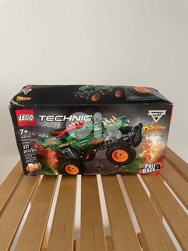 LEGO TECHNIC Monster Jam Dragon 0