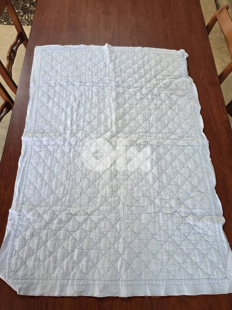 Bed bumper for baby with blanket and cover 2