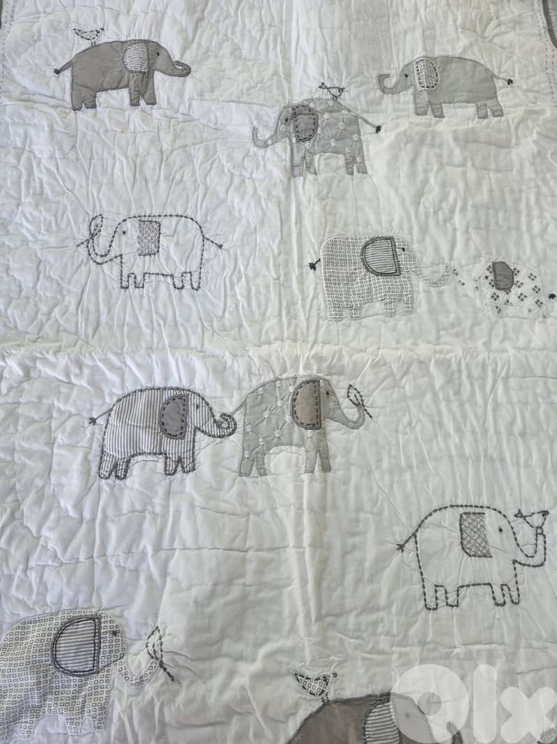 Bed bumper for baby with blanket and cover 6