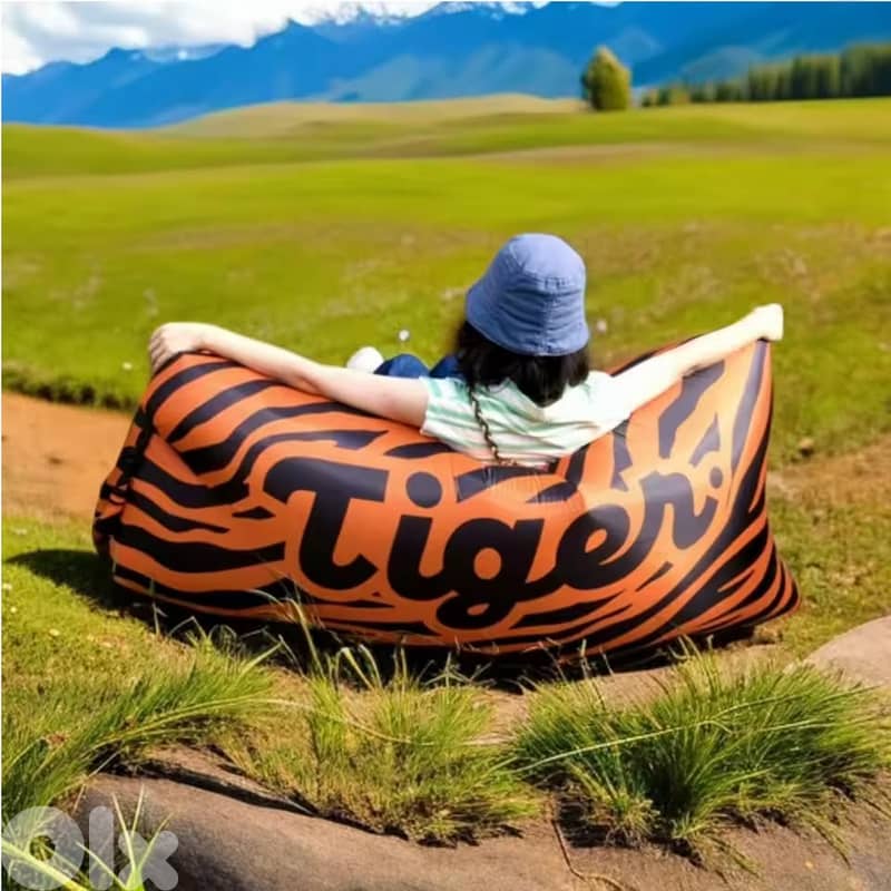Wild Comfort Tiger Inflatable Lounger 0