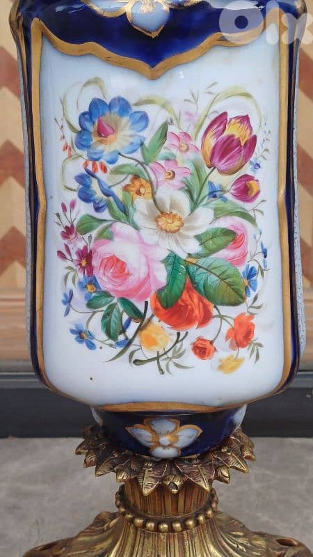 antique 7