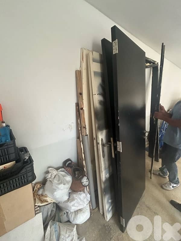 2 Doors 220x80cm 3