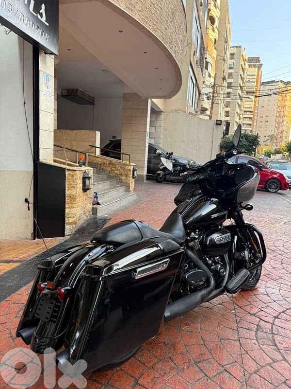 Harley Davidson street Glide. 2020 6