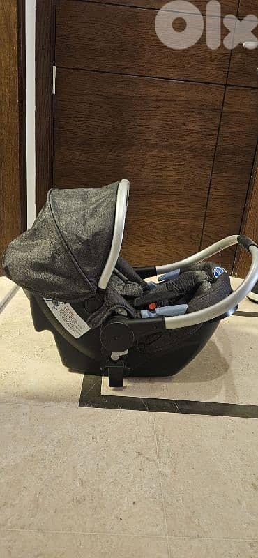 Baby Love Premium Car Seat 0