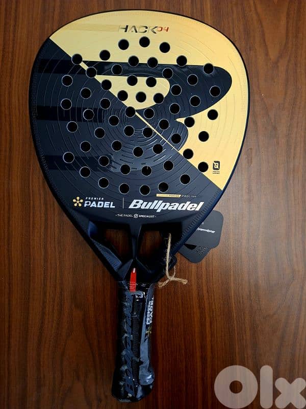 Bullpadel Hack 04 Premier (Limited Edition) model 2025 price 270$ 2