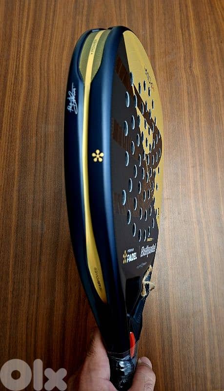 Bullpadel Hack 04 Premier (Limited Edition) model 2025 price 270$ 4
