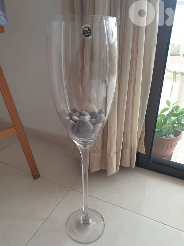 decorative item 0