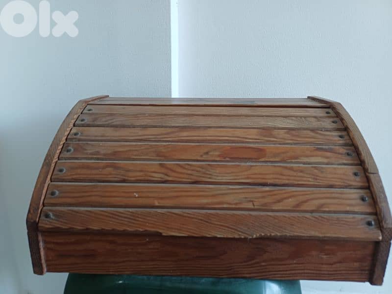 old wooden Bread box 0