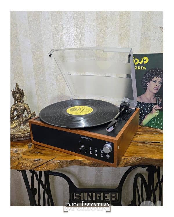 turntable vinyl record player 1