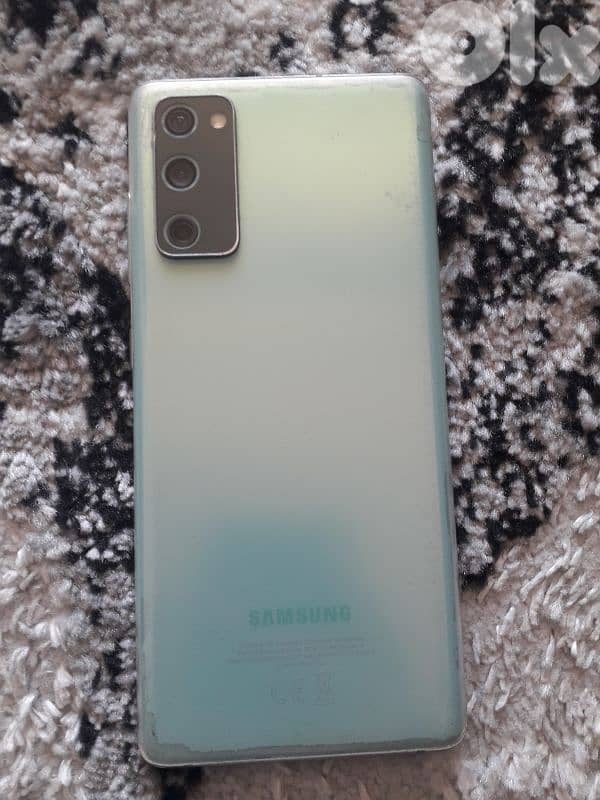 Samsung S20 FE 5G 1