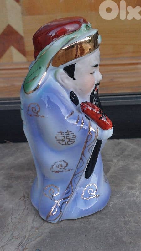 antique 6