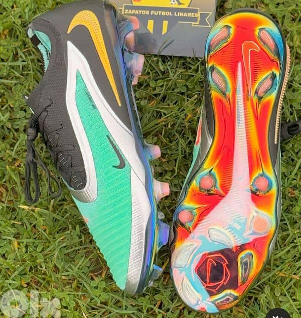 football shoes original 2