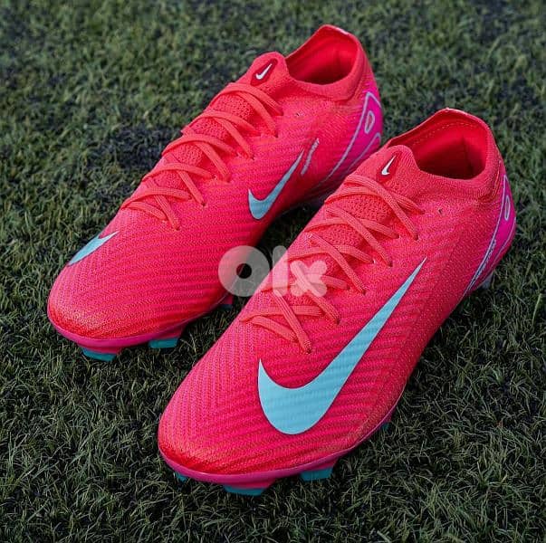football shoes original 0