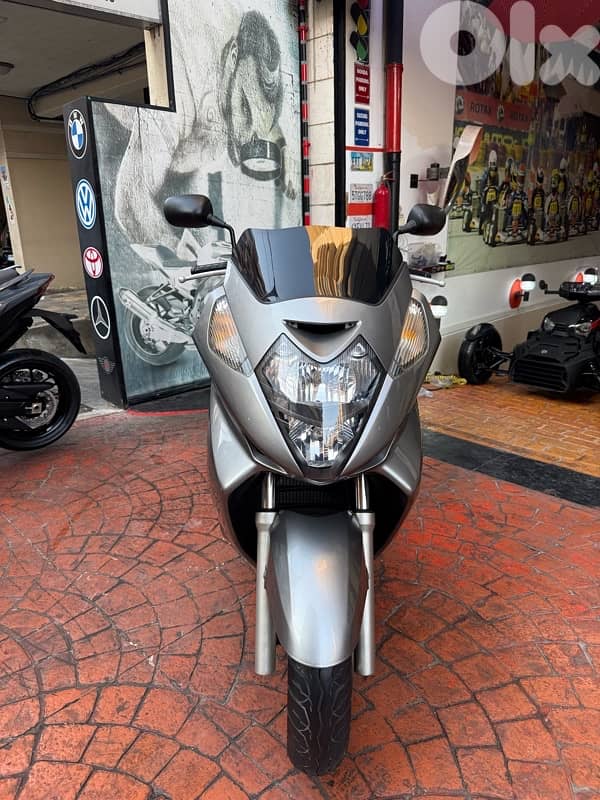 Honda Silverwing Japanese 6