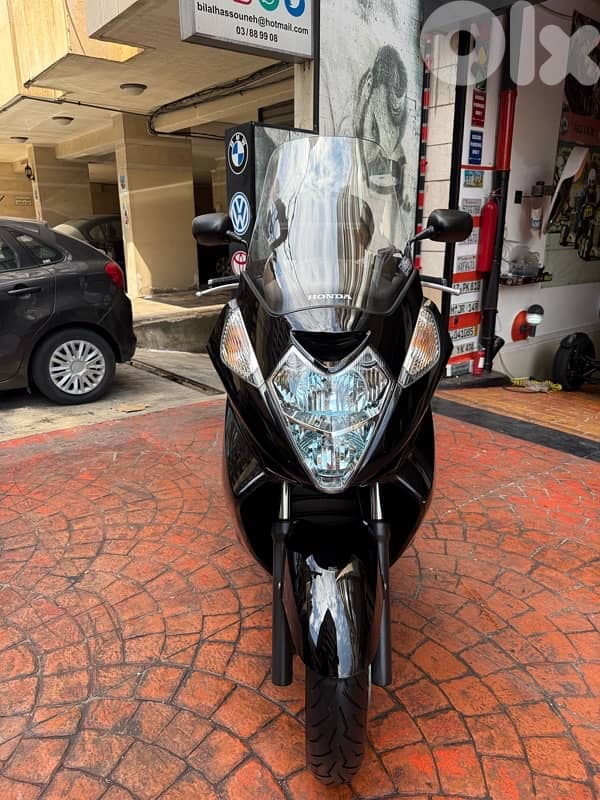 Honda Silverwing Japanese 7