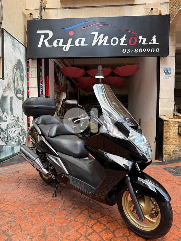 Honda Silverwing Japanese 8