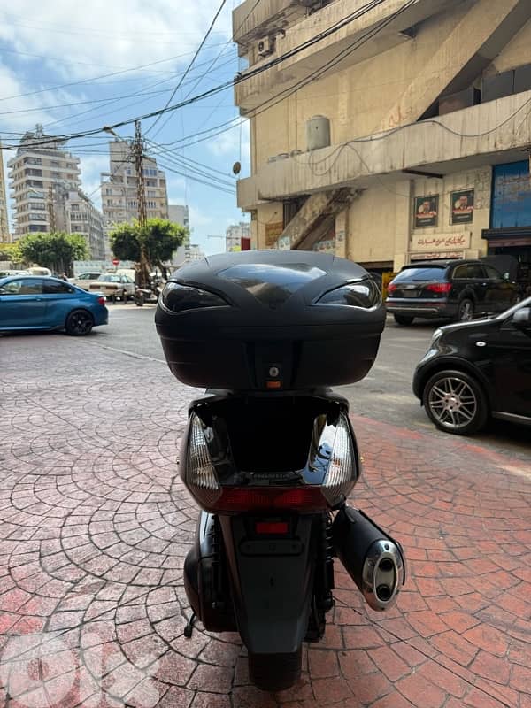 Honda Silverwing Japanese 12