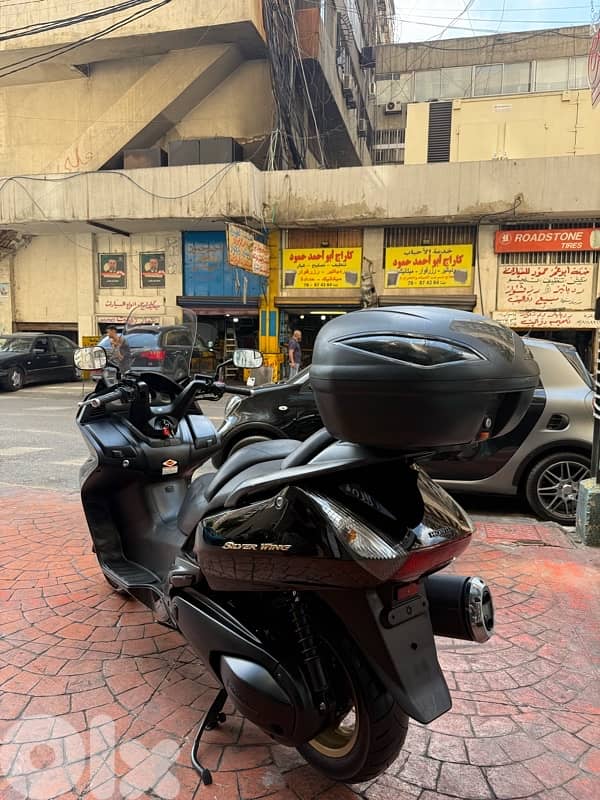 Honda Silverwing Japanese 14