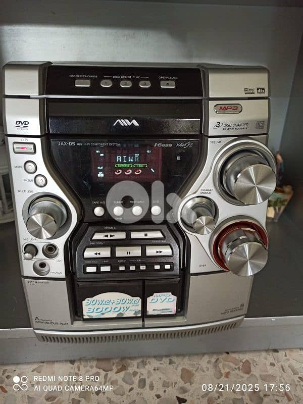 stereo Aiwa surround system dolby digital DTS  like new 9