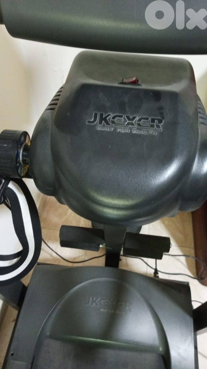 500$ سعر لقطة  Treadmill JK EX ER VIGOR 7705m 70638921 3