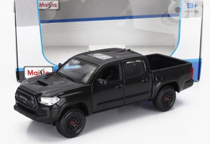 Toyota Tacoma (2023) diecast car model 1;24 0