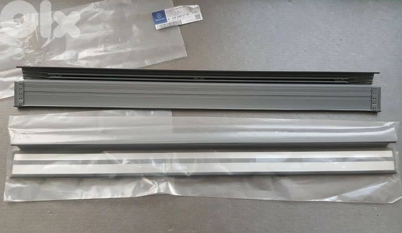 Front door step slit 1