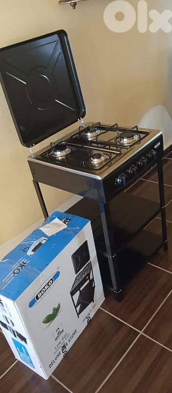 black modern stove gas 0