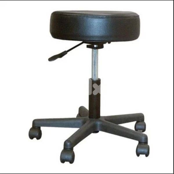 wheeled stool black 0