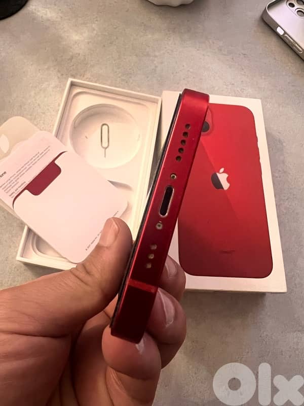 iPhone 13 red product 3