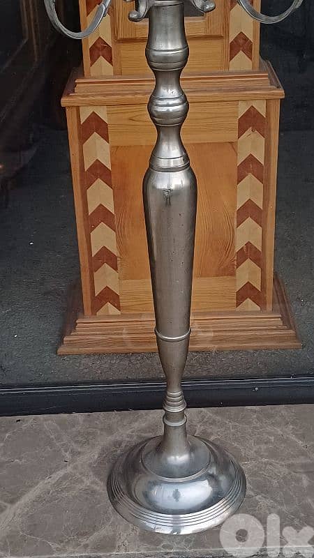 antique 9