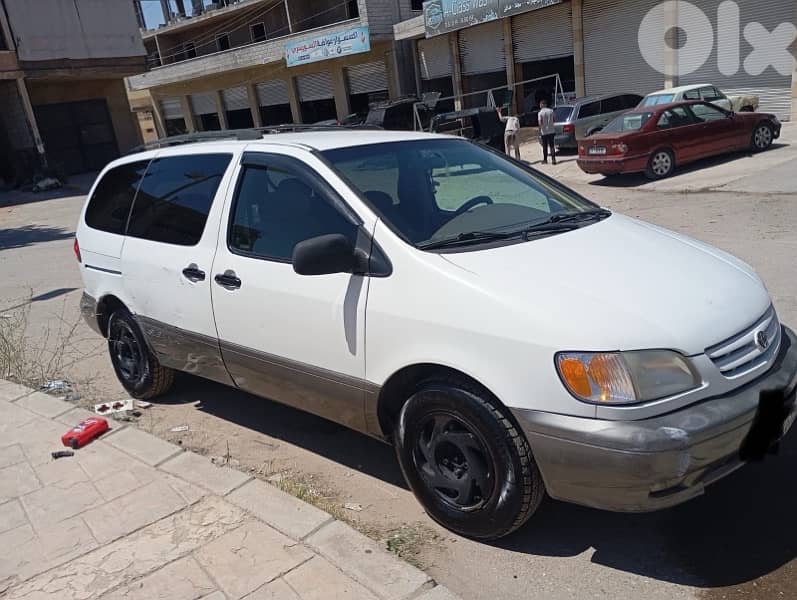 تويوتا سيانا 2002 0