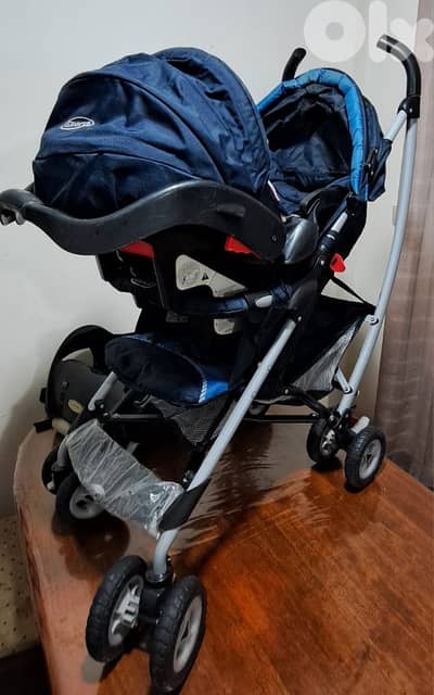 Graco set ( stroller,  car seat, stand for car)