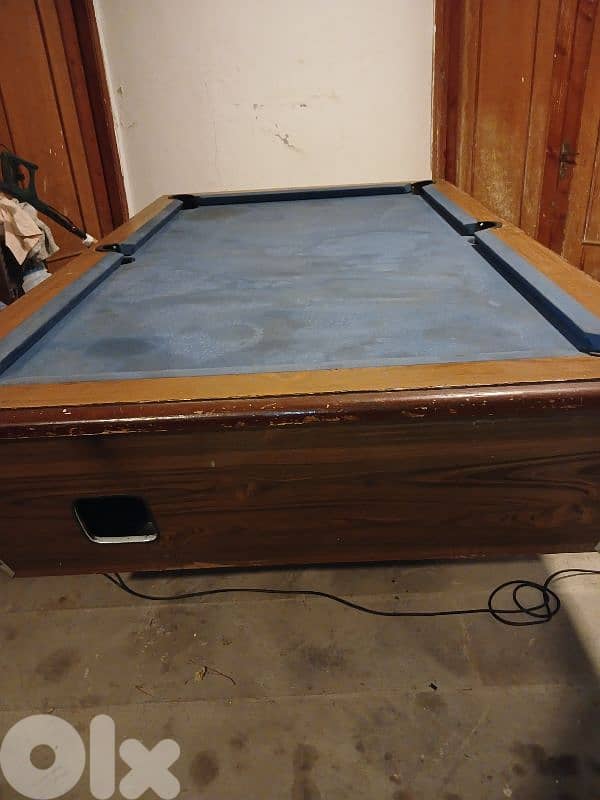 used bilyardo table/طاولة بلياى مستعملة 2