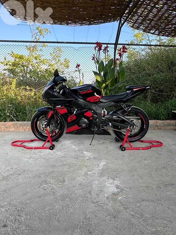 Yamaha R6 2004 clean title 6