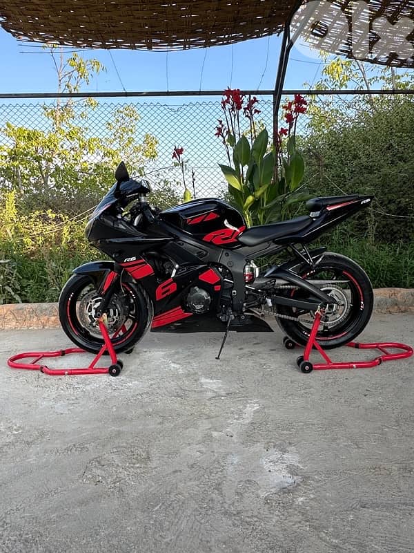 Yamaha R6 2004 clean title 7