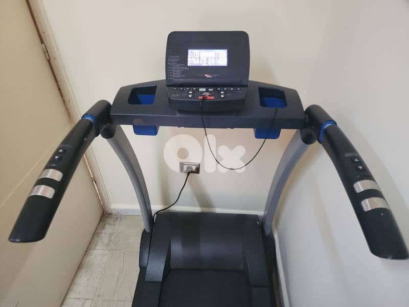 TREADMILLS TR800 SPORTMASTER 3