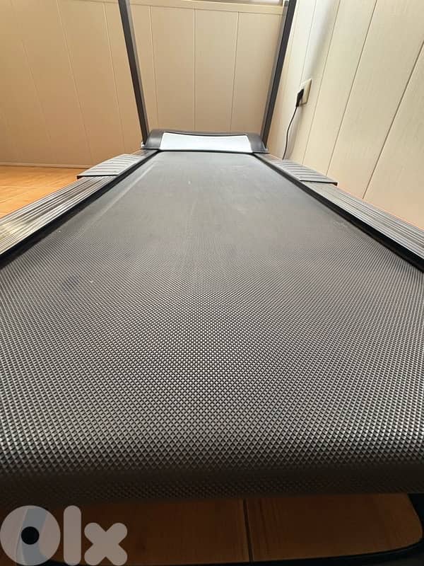 Sports Treadmill 4