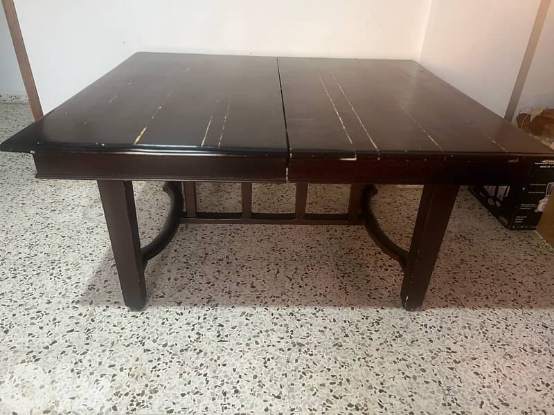 طاولة سفرة 0