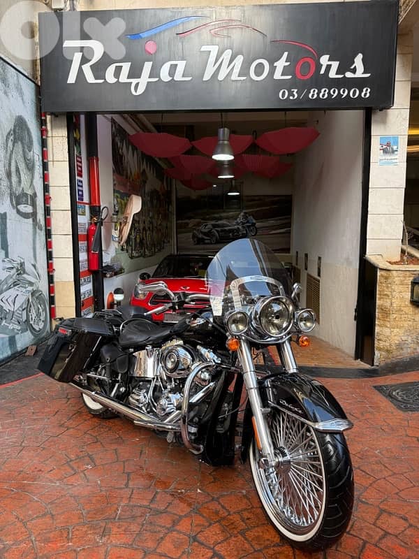 Harley Davidson Softail Deluxe 9