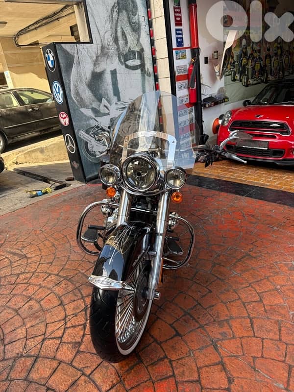 Harley Davidson Softail Deluxe 13