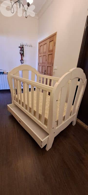 Big White Bed for Babys + Gift 12