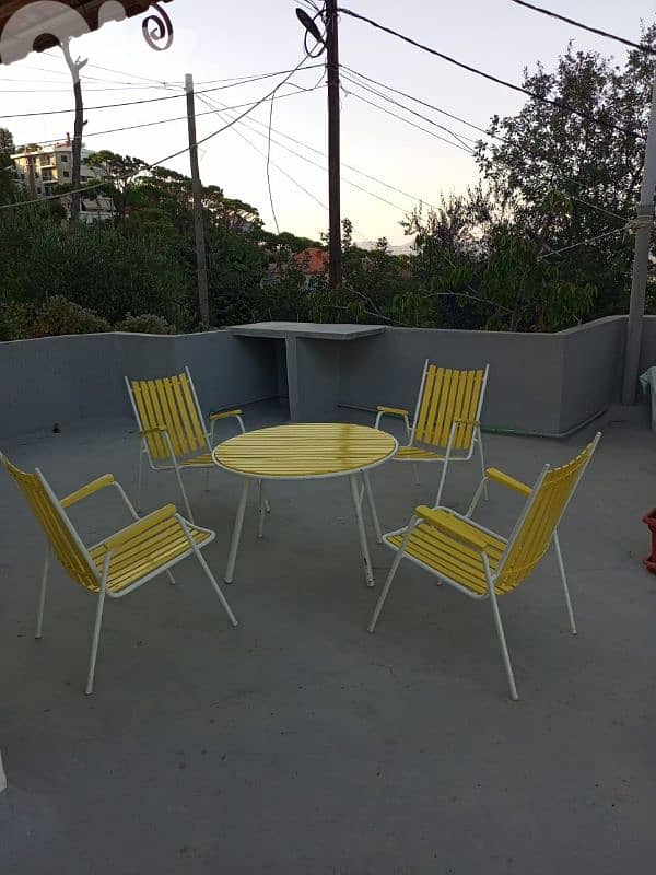 Stylish yellow garden/terrace set 0